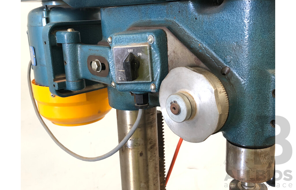 Brobo Waldown 2M 6 Speed Electric Pedestal Drill Press