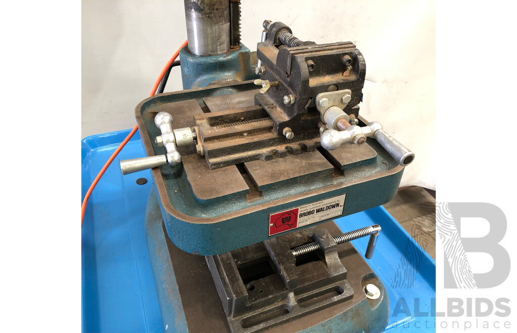 Brobo Waldown 2M 6 Speed Electric Pedestal Drill Press
