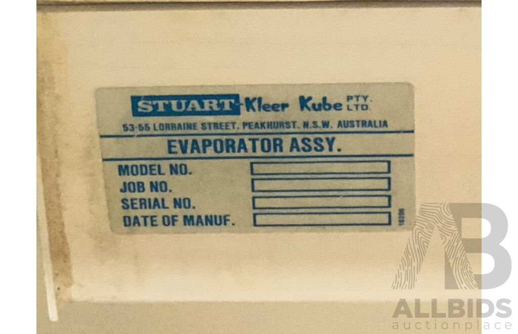 Stuart - Kleer Kube Free Standing Ice Maker