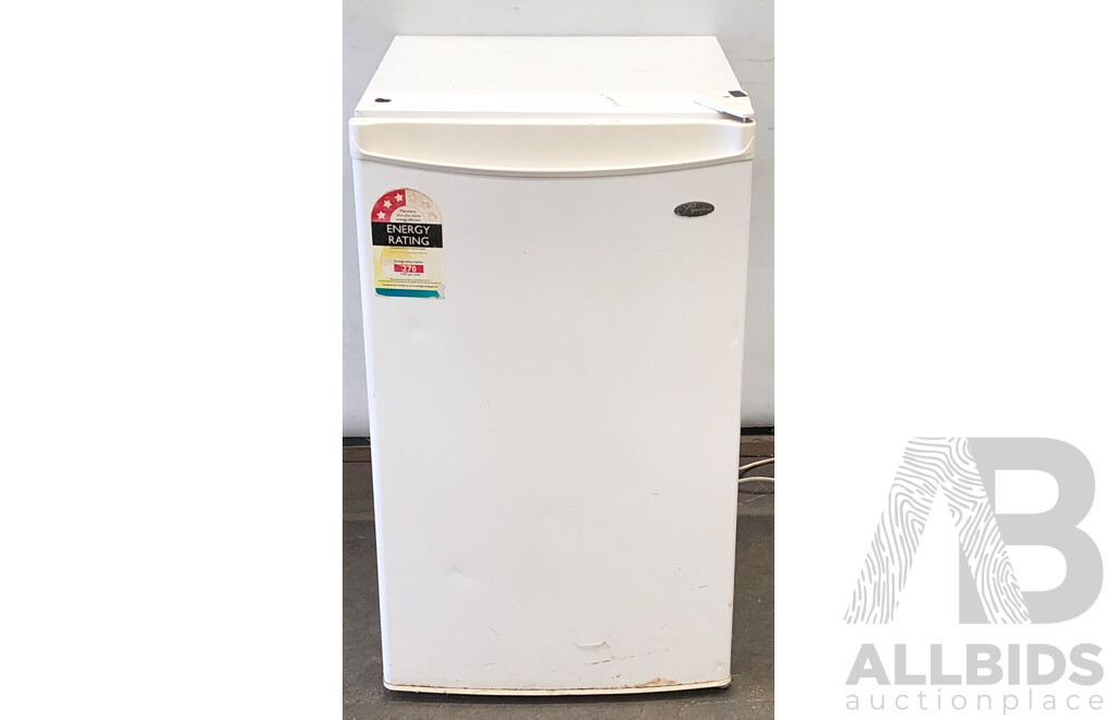 Signature 120 Litre Bar Fridge