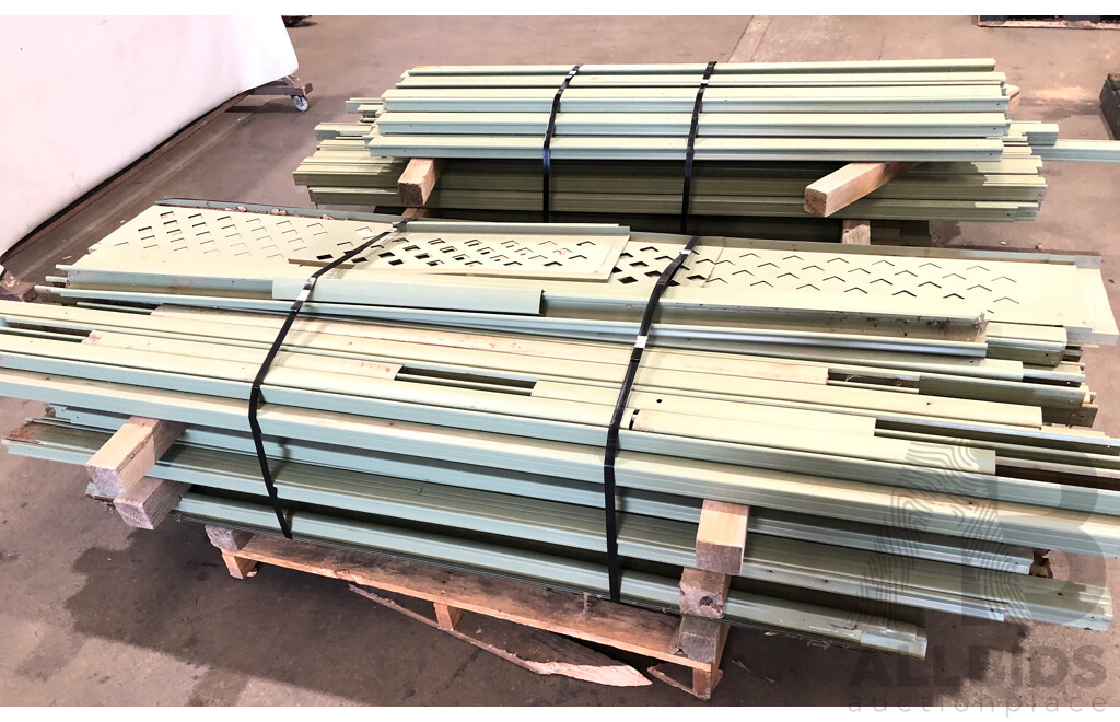 Selection of Aluminium Fencing Panels, Posts and Lattice Extensions