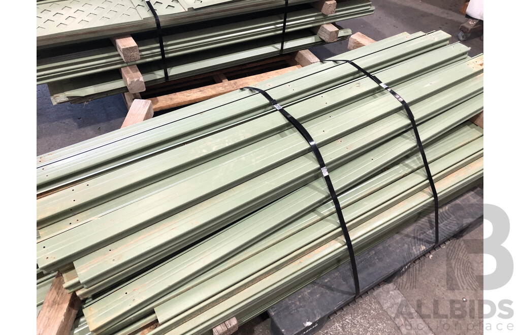 Selection of Aluminium Fencing Panels, Posts and Lattice Extensions