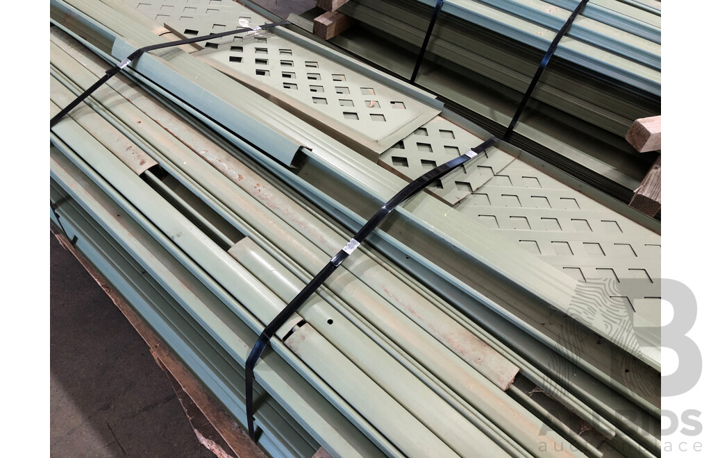 Selection of Aluminium Fencing Panels, Posts and Lattice Extensions