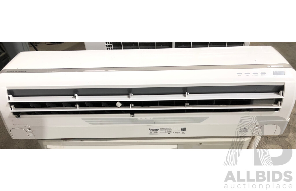 Mitsubishi Split System Air Conditioner with Remote Control