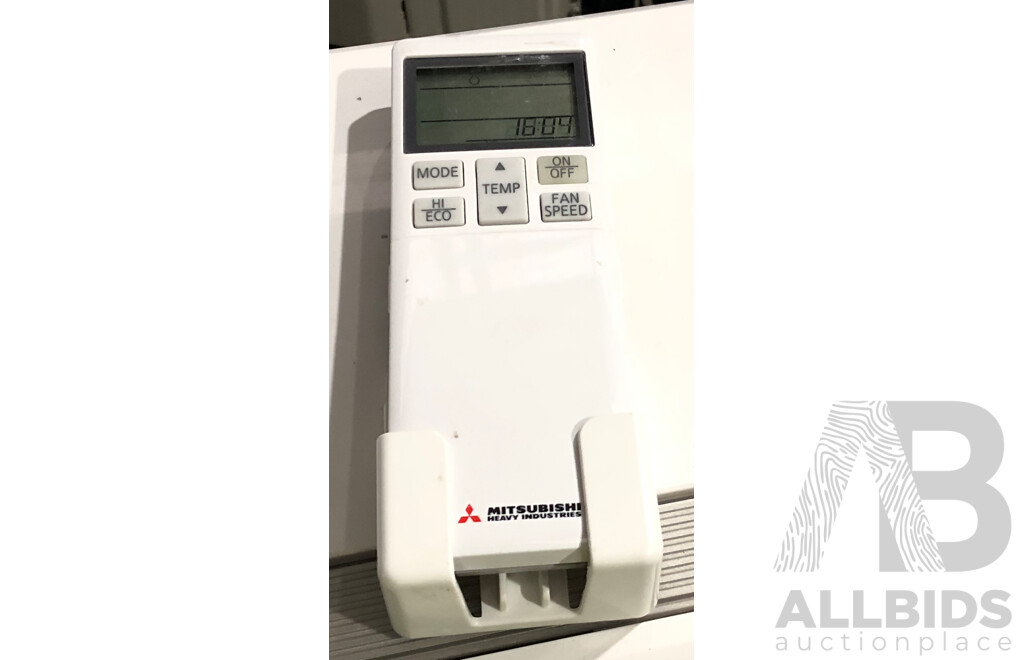 Mitsubishi Split System Air Conditioner with Remote Control