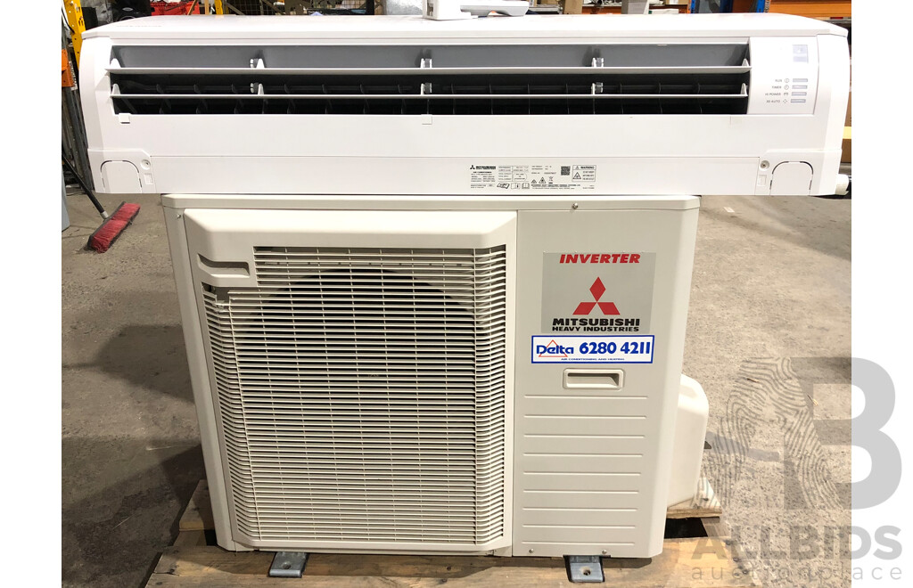 Mitsubishi Split System Air Conditioner with Remote Control