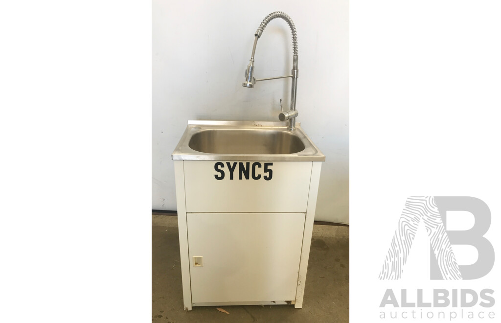 Laundry Sink with Everhard 45L Standard Laundry Unit