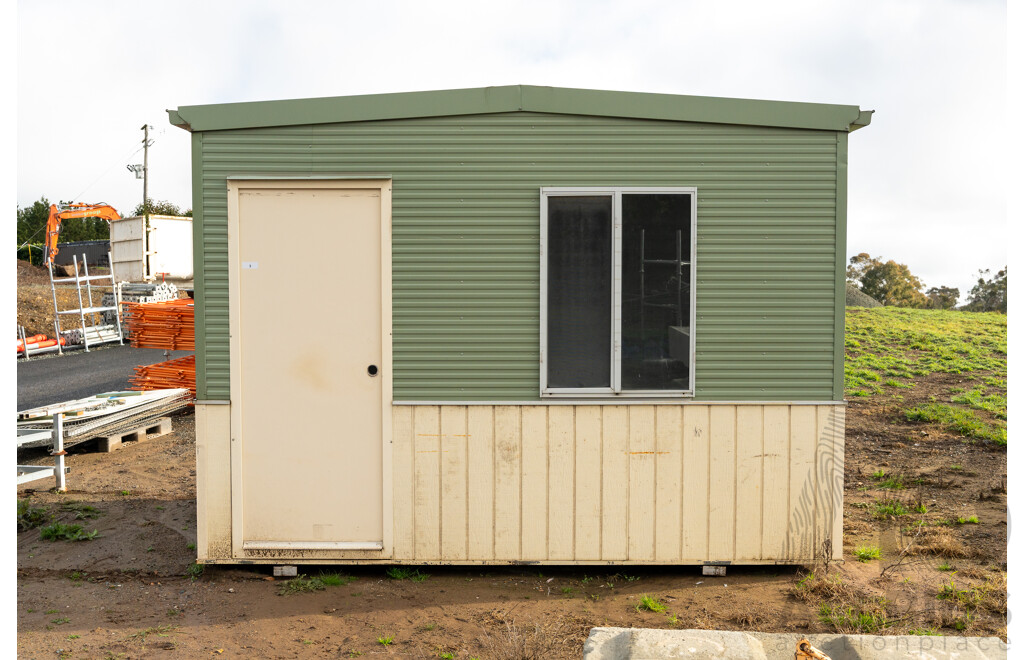 Demountable/Movable Building - Approximately 9 Square Meters