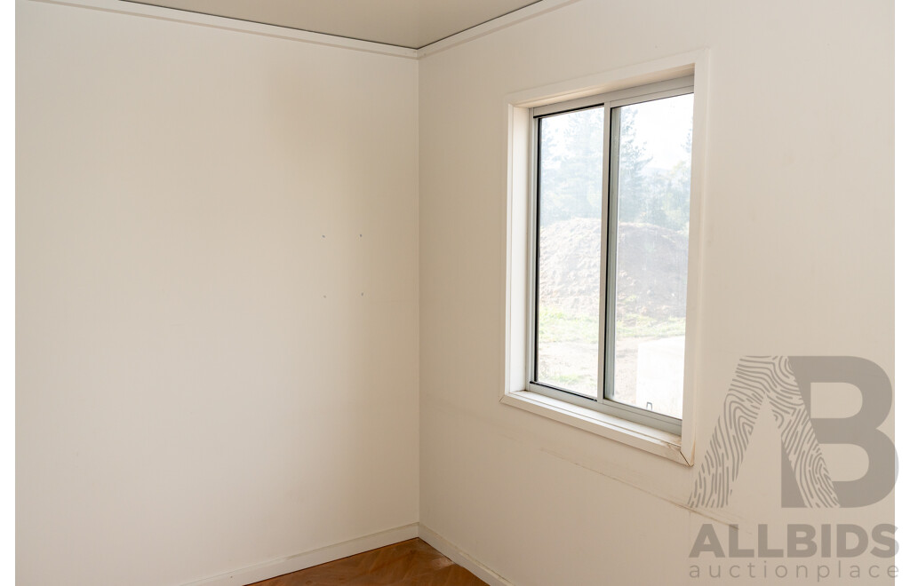 Demountable/Movable Building - Approximately 9 Square Meters