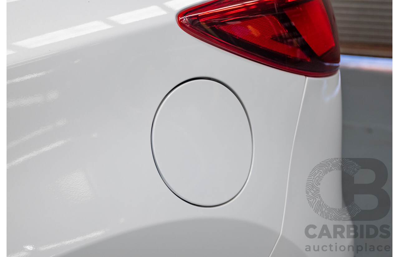 10/2016 Mazda Cx-5 GT (AWD) MY17 4D Wagon White 2.5L
