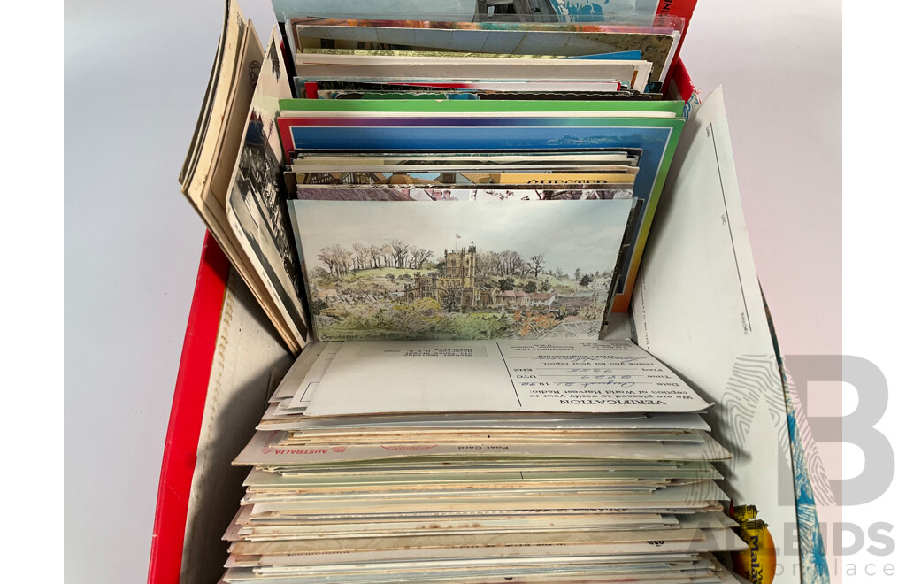 Collection of Vintage International Post Cards Including Australia, USA, Fiji, Norway, United Kingdom and More
