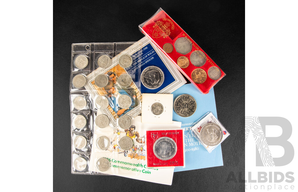 Collection of Commonwealth Coins Including Isle of Man 1975 Twenty Five Pence, 1989 New Zealand One Dollar, United Kingdom 1986 Two Pounds, 1980, 1981 Crowns, Shillings, 1975 UNC Set