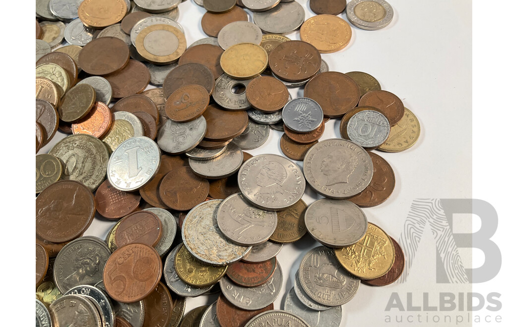 Collection of International Coins and Tokens Including Germany, France, China, Fiji, United Kingdom, Hungary and More - Approximately 1.5 Kilograms