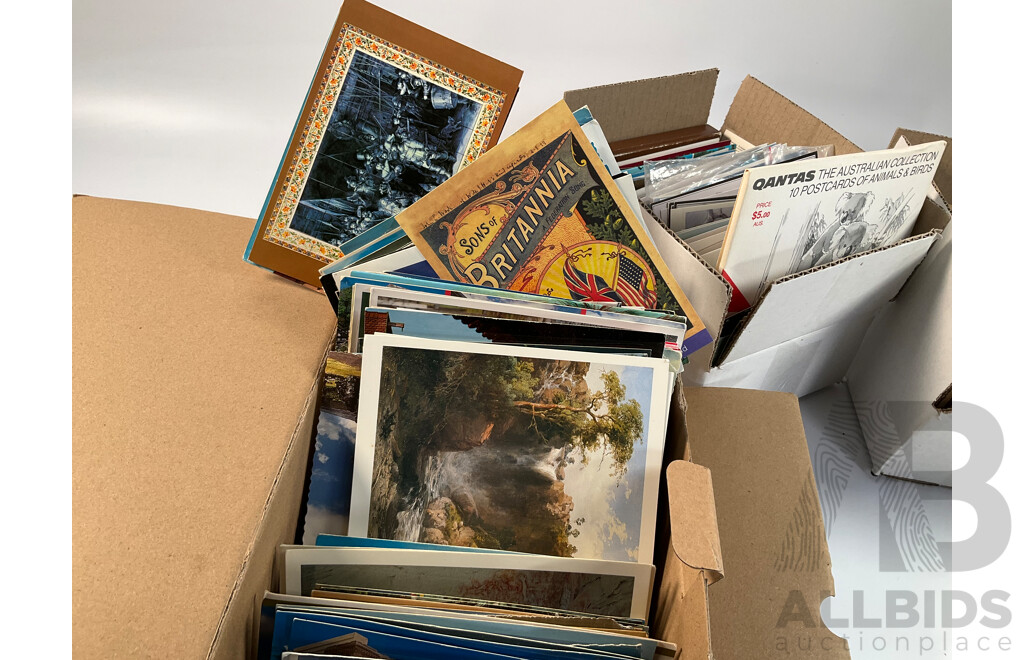 Collection of Antique and Vintage International Post Cards Including Many Australian, Philippines, United Kingdom, New Zealand, Rome, China, Thailand, Greece, USA and More