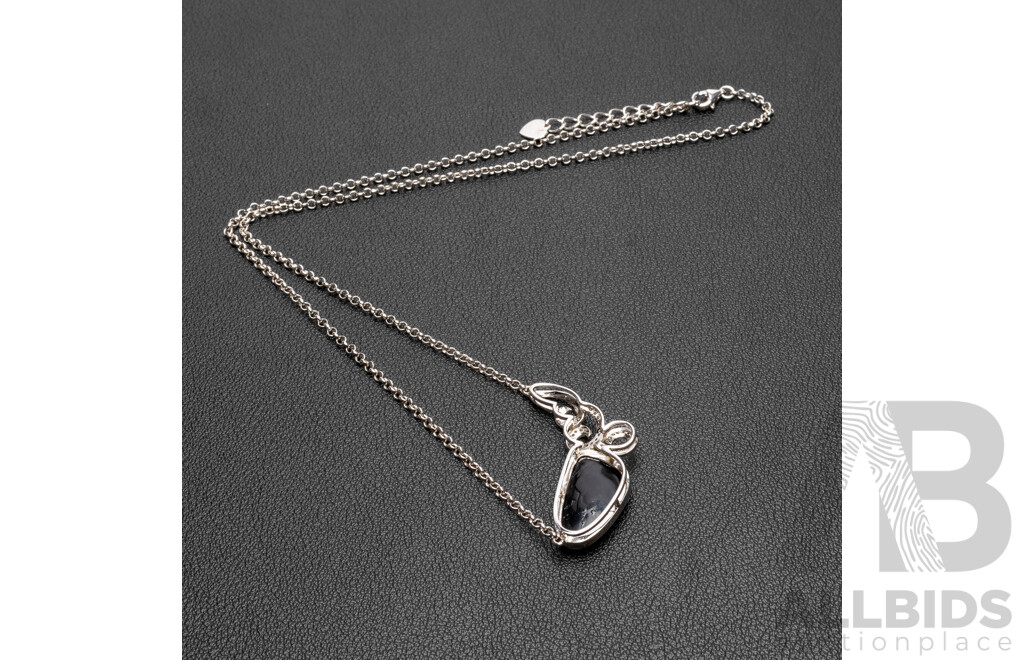 925 Sterling Silver Necklace & Pendant with Lightning Ridge Opal & Cubic Zirconias. Length - 47.5cms