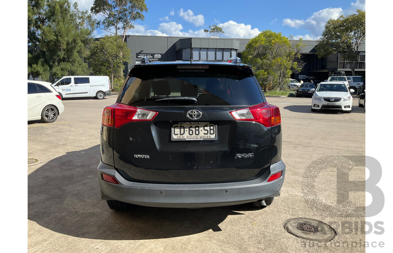 4/2015 Toyota RAV4 GXL (FWD) ZSA42R MY14 Upgrade 4d Wagon Black 2.0L