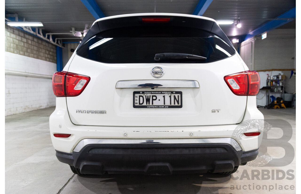 06/2018 Nissan Pathfinder ST (FWD) R52 MY17 Series 2 4d Wagon Crystal White Pearl V6 3.5L