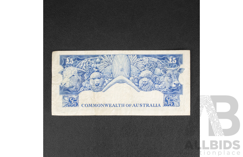 Australian 1954 Five Pound Note, R49 Coombs/Wilson R49