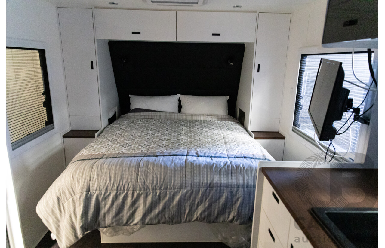 7/2021 Network RV Caravan 24ft - Statutory Write-off