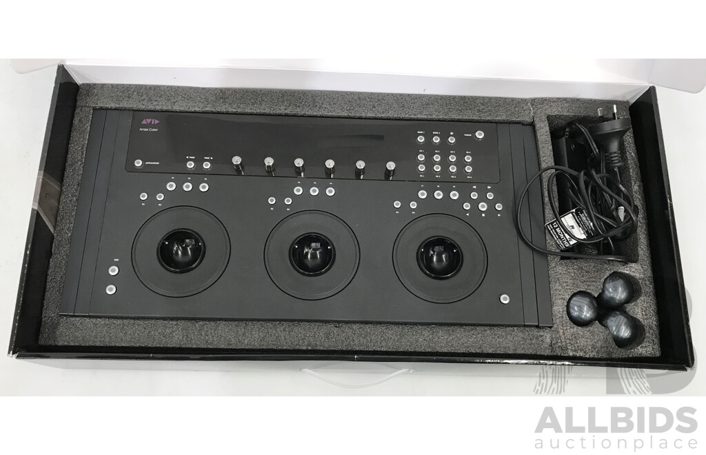 Avid Artist Colour Control Panel