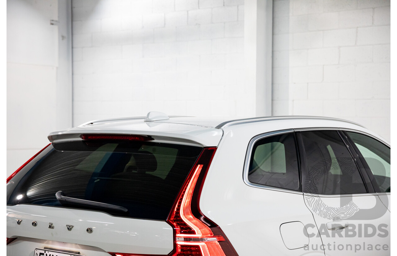 06/2018 Volvo XC60 D4 Momentum (AWD) 246 MY19 4d Wagon Ice White Turbo Diesel 2.0L