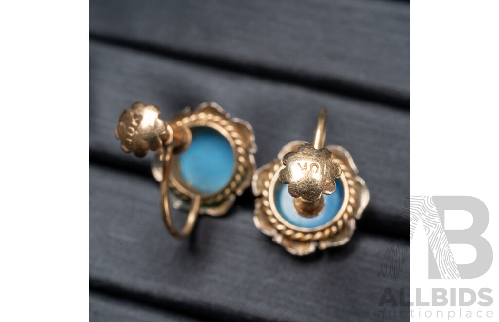 Pair of Vintage 10ct Yellow Gold & Opal Screw in Earrings - 2.38gms