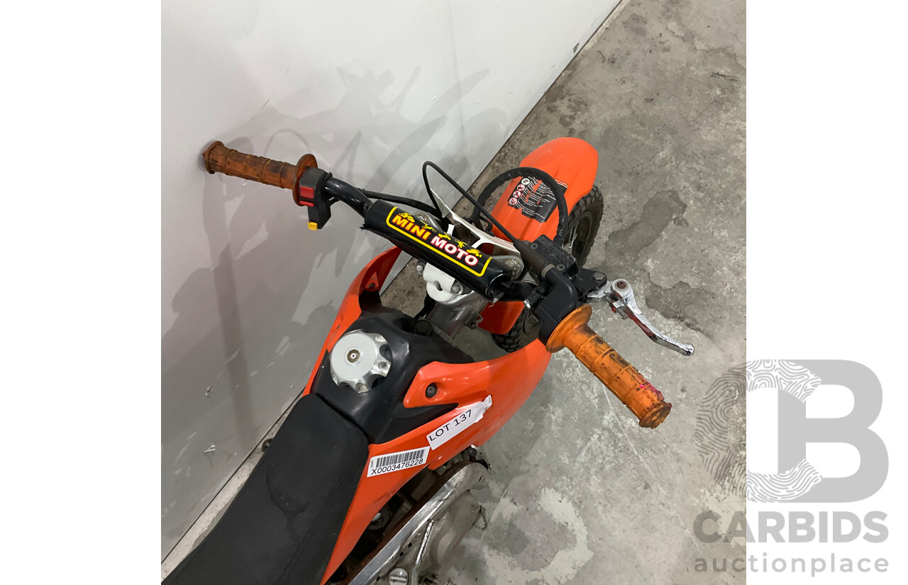2016 Crossfire Mini Dirt Bike