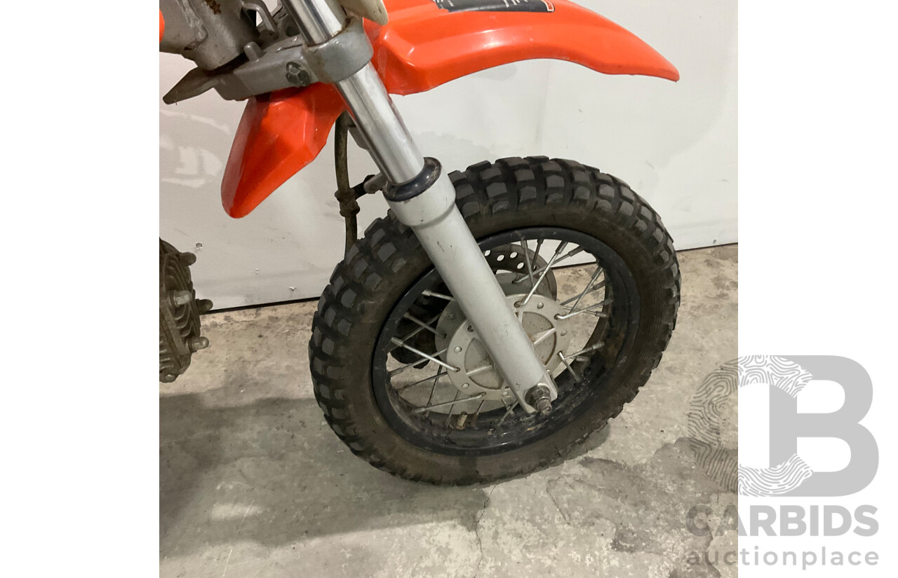 2016 Crossfire Mini Dirt Bike