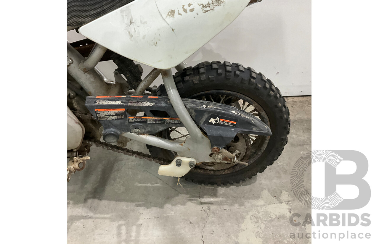 2016 Crossfire Mini Dirt Bike