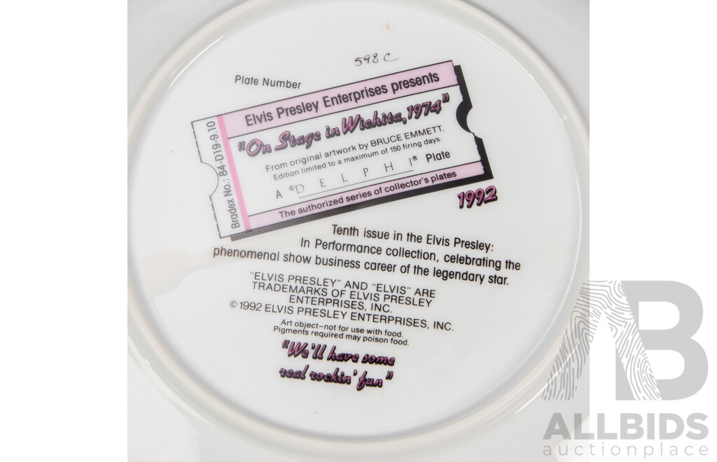 Good Collection of 12 Delphi Elvis Presley Cabinet Plates