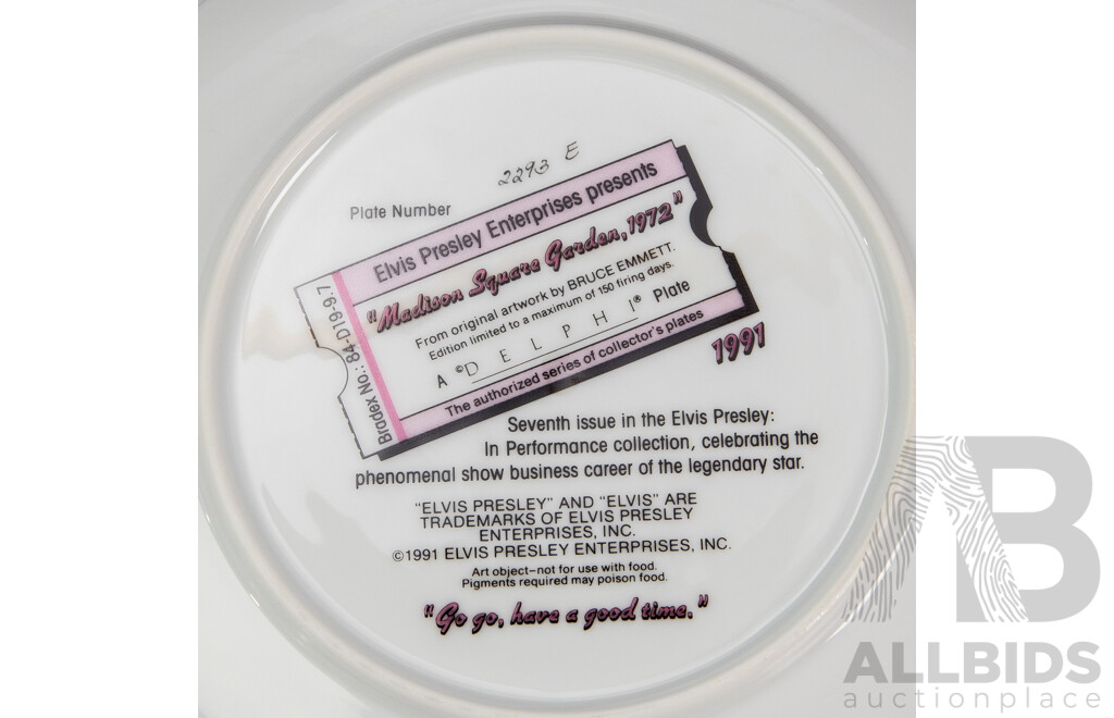 Good Collection of 12 Delphi Elvis Presley Cabinet Plates