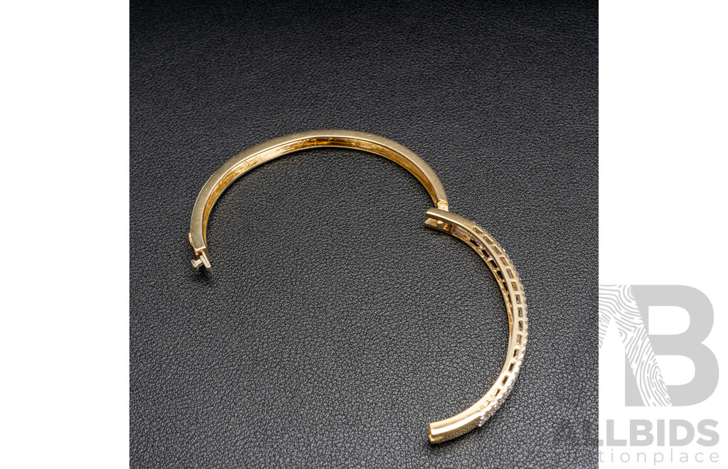 14ct Yellow Gold Diamond Hinged Bangle with Valuation - 20.11gms