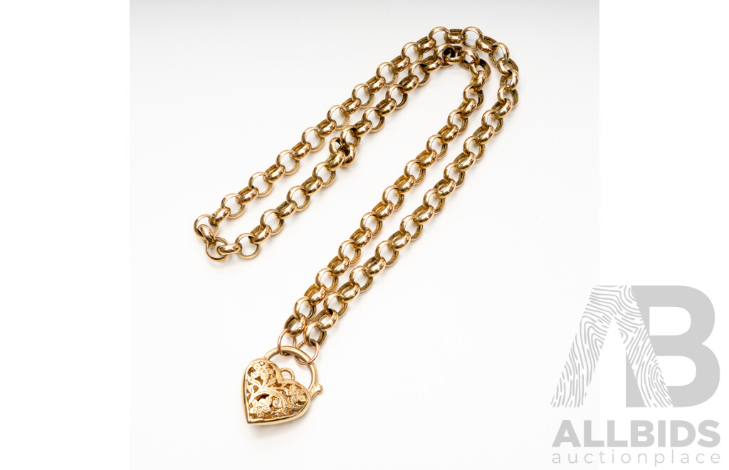 9ct Yellow Gold Belcher Necklace with Heart Locket & Oval Garnet. Length - 50cms