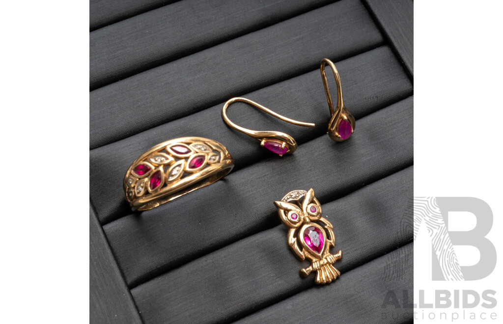 9ct Yellow Gold Ruby & Diamond Ring, Earrings & Pendant Set - 5.23gms