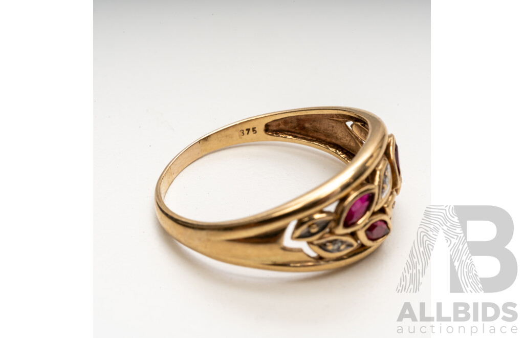 9ct Yellow Gold Ruby & Diamond Ring, Earrings & Pendant Set - 5.23gms