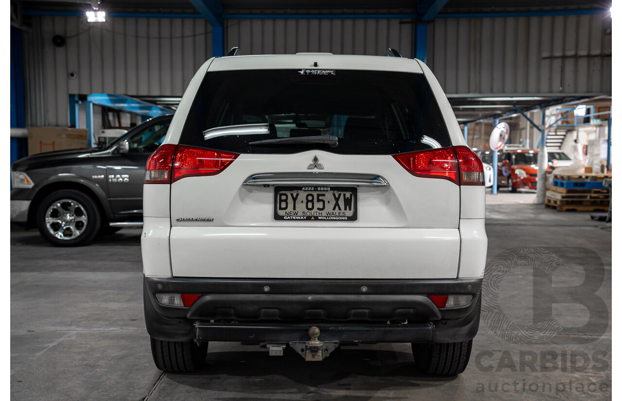 01/2014 Mitsubishi Challenger LS (4x4) PC MY14 4d Wagon White Turbo Diesel 2.5L