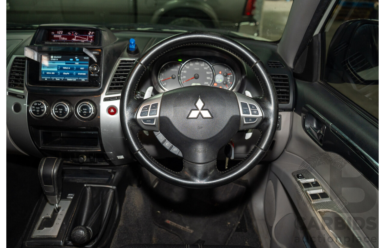 01/2014 Mitsubishi Challenger LS (4x4) PC MY14 4d Wagon White Turbo Diesel 2.5L