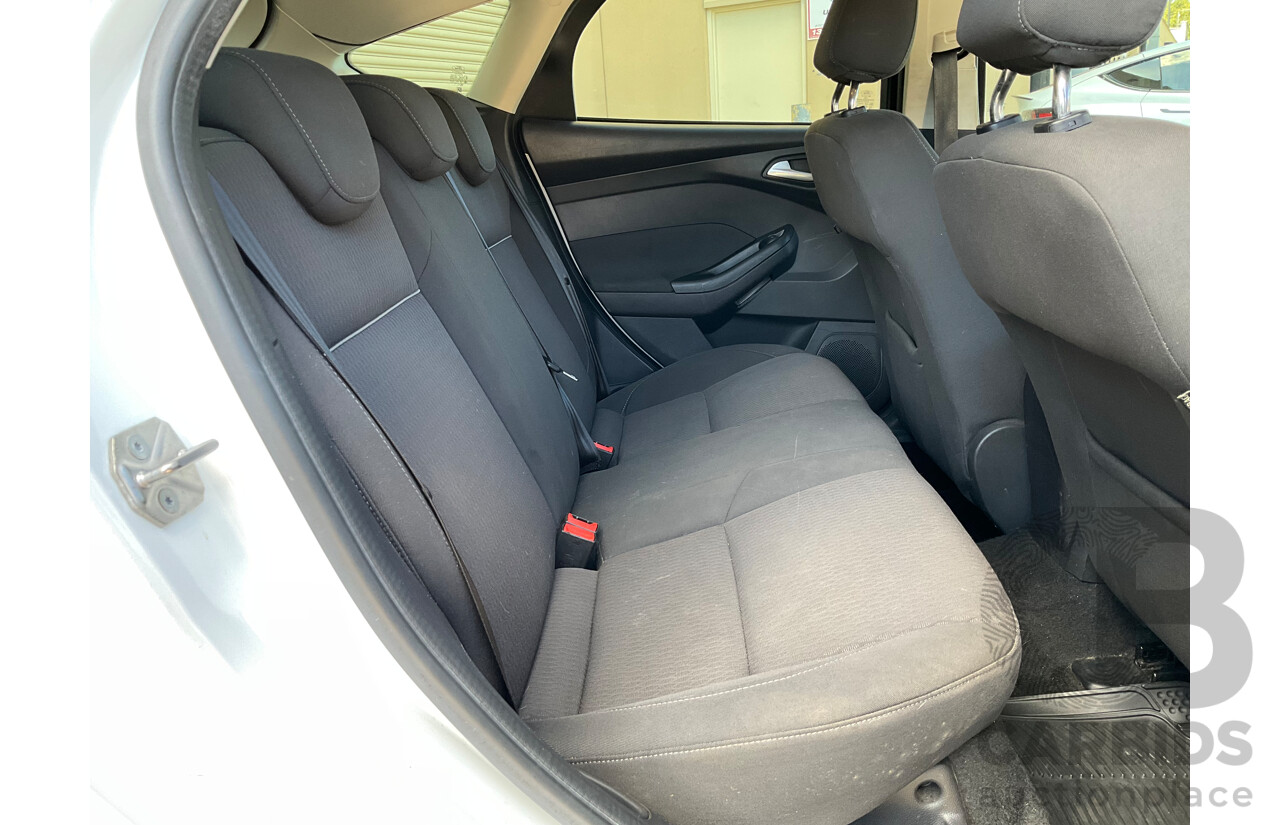 07/2015 Ford Focus Trend (FWD) LW MK2 MY14 5D Hatchback White 2.0L