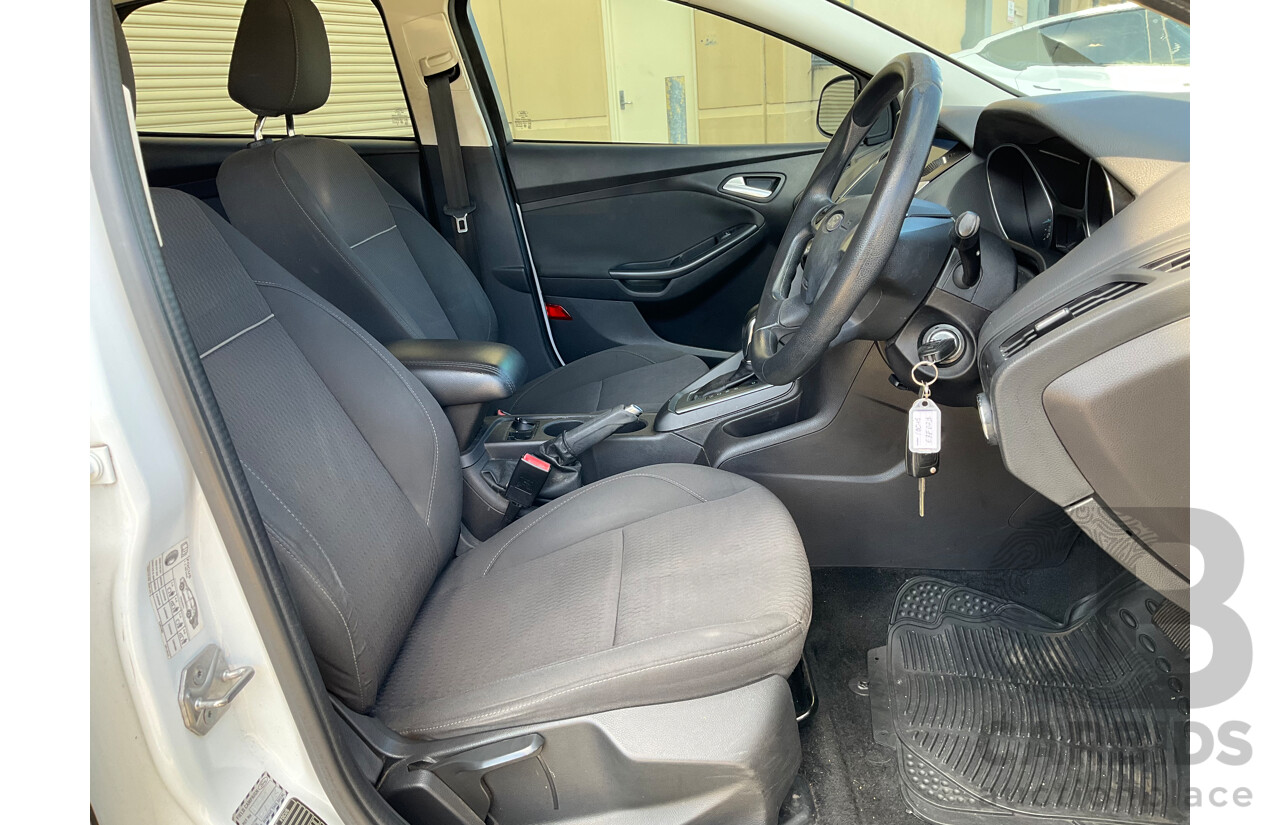 07/2015 Ford Focus Trend (FWD) LW MK2 MY14 5D Hatchback White 2.0L