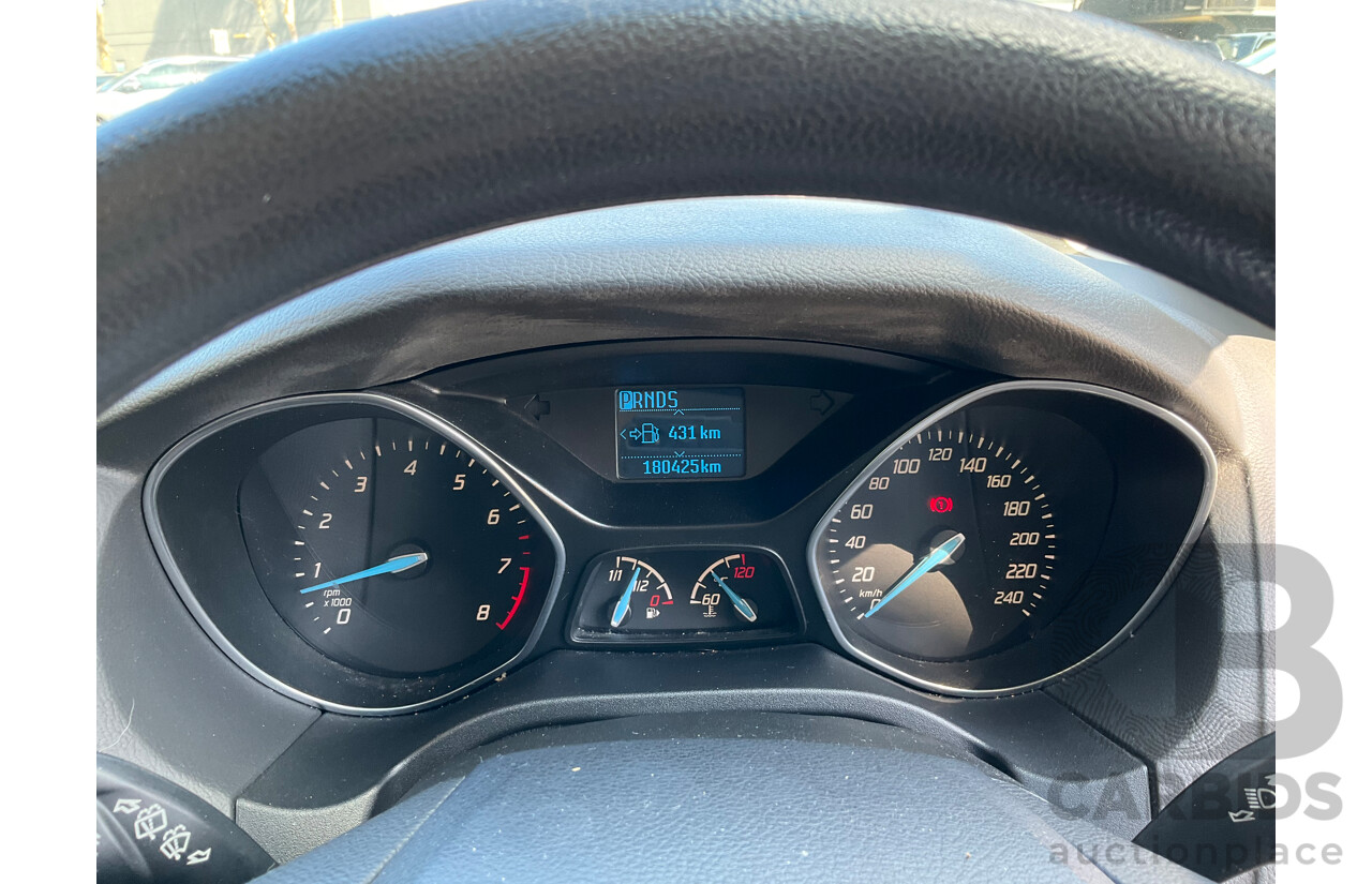 07/2015 Ford Focus Trend (FWD) LW MK2 MY14 5D Hatchback White 2.0L