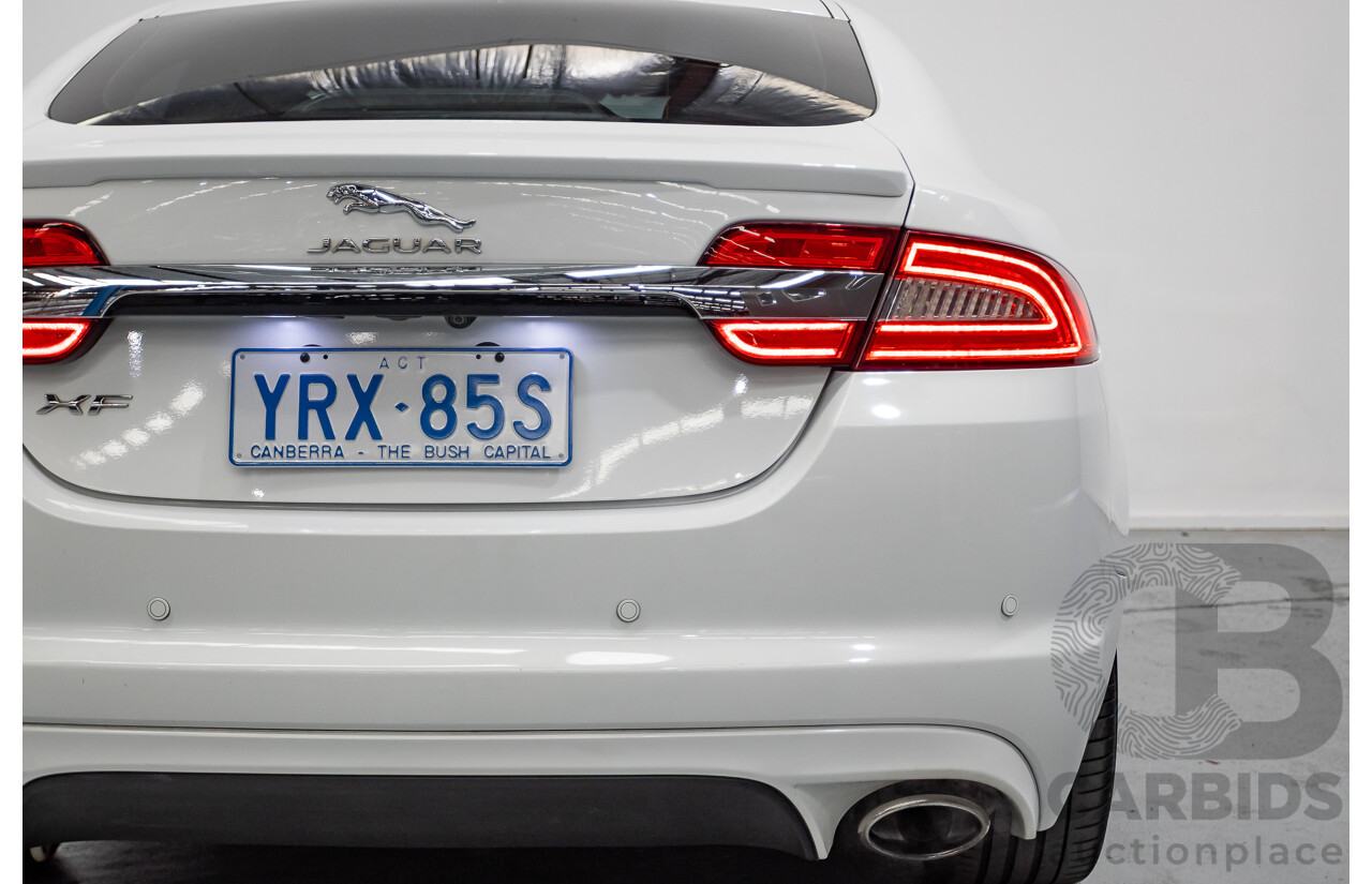 10/2014 Jaguar XF Premium Luxury MY14 4d Sedan Polaris White Turbo 2.0L