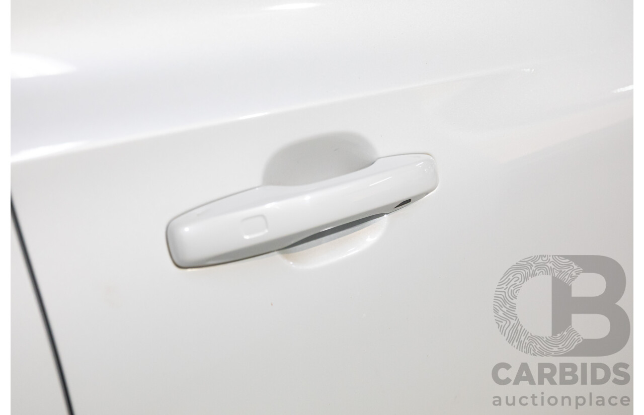 11/2019 Volvo XC60 T5 Inscription (AWD) 246 MY20 4d Wagon Ice White Turbo 2.0L