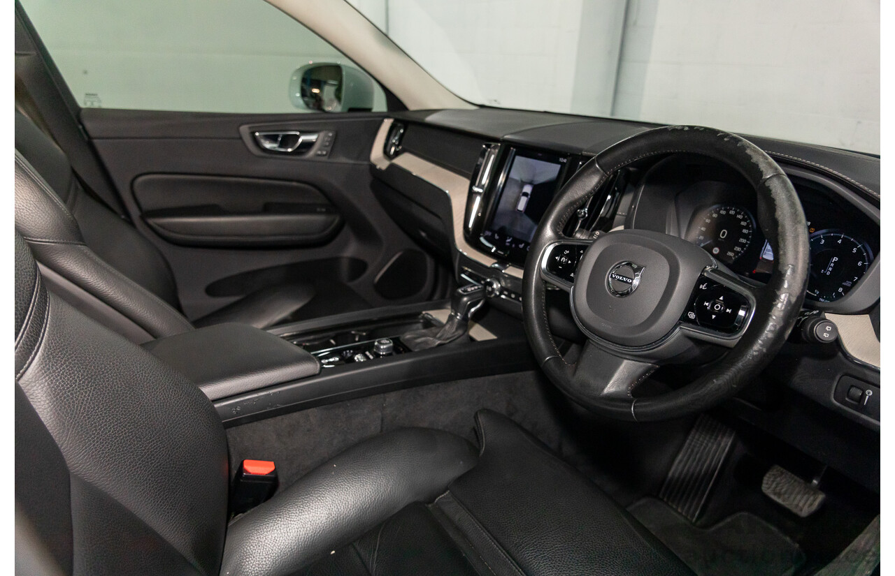 11/2019 Volvo XC60 T5 Inscription (AWD) 246 MY20 4d Wagon Ice White Turbo 2.0L