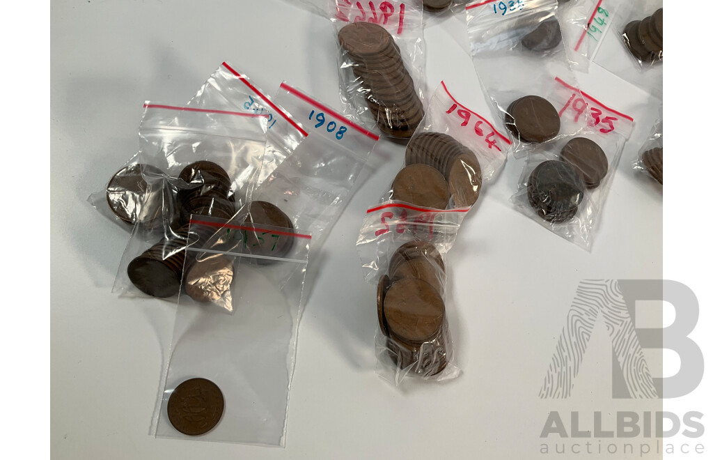 Collection of United Kingdom Pennies and Half Pennies, Examples Spanning 1896 to 1967, Bagged Into Years - Approximately 6.2 Kilograms