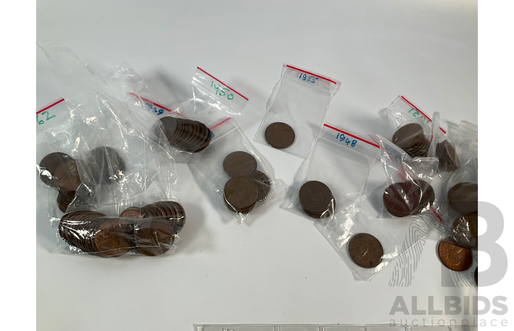 Collection of Australian Pennies and Half Pennies, Examples Spanning 1916 to 1964 - Approximately 2.1 Kilograms