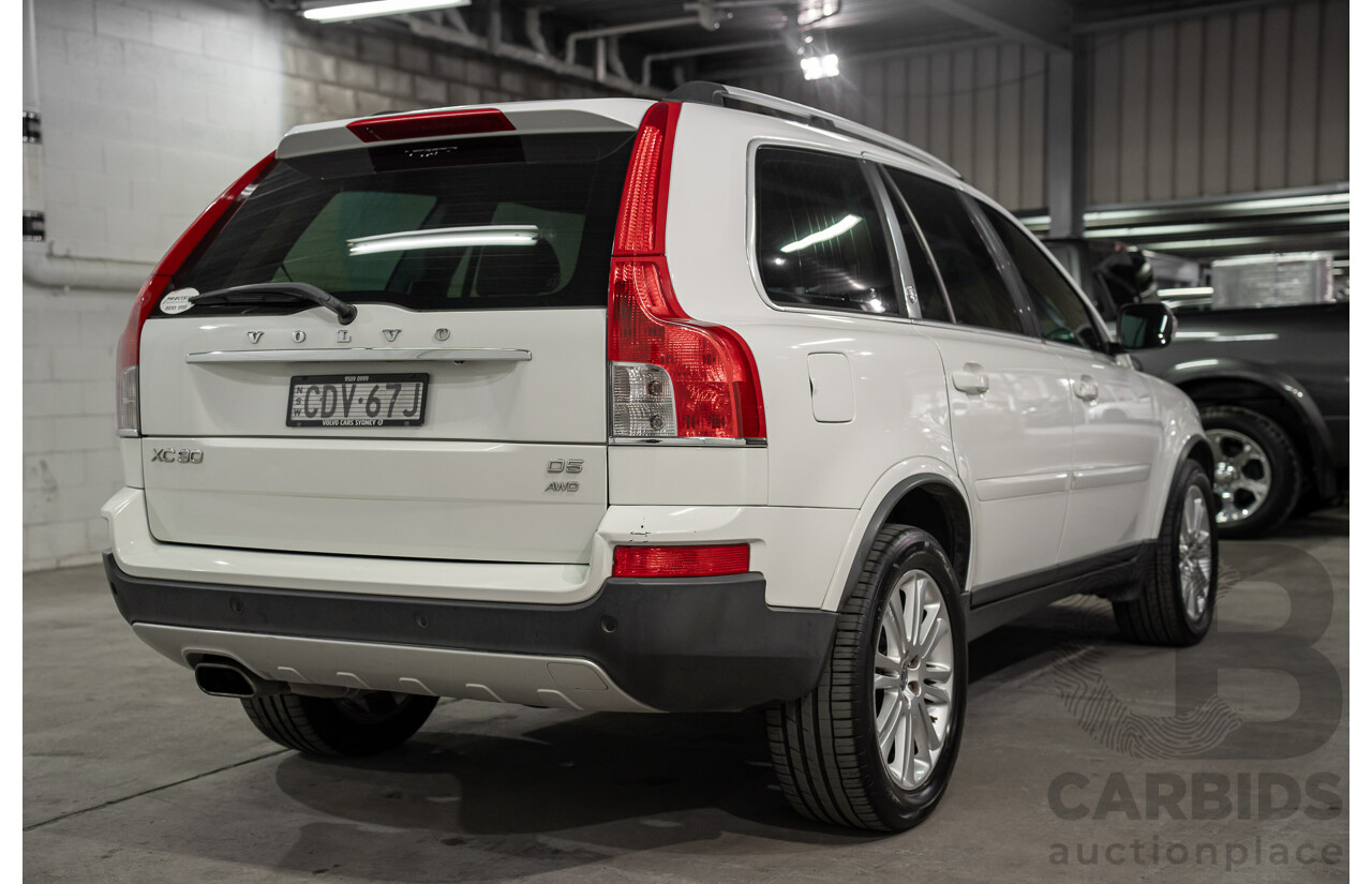 11/2011 Volvo XC90 D5 Executive MY12 4d Wagon Ice White Turbo Diesel 2.4L