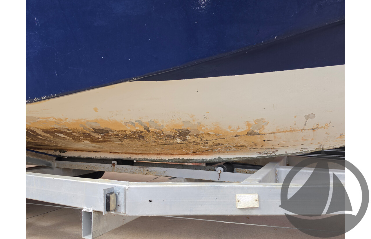 6m Custom Build Centre Console Fibreglass Boat with 60hp Honda Outboard and Trailer