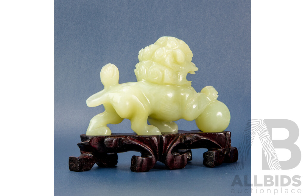 Chinese Jadeite Carved Foo Dog Sculpture