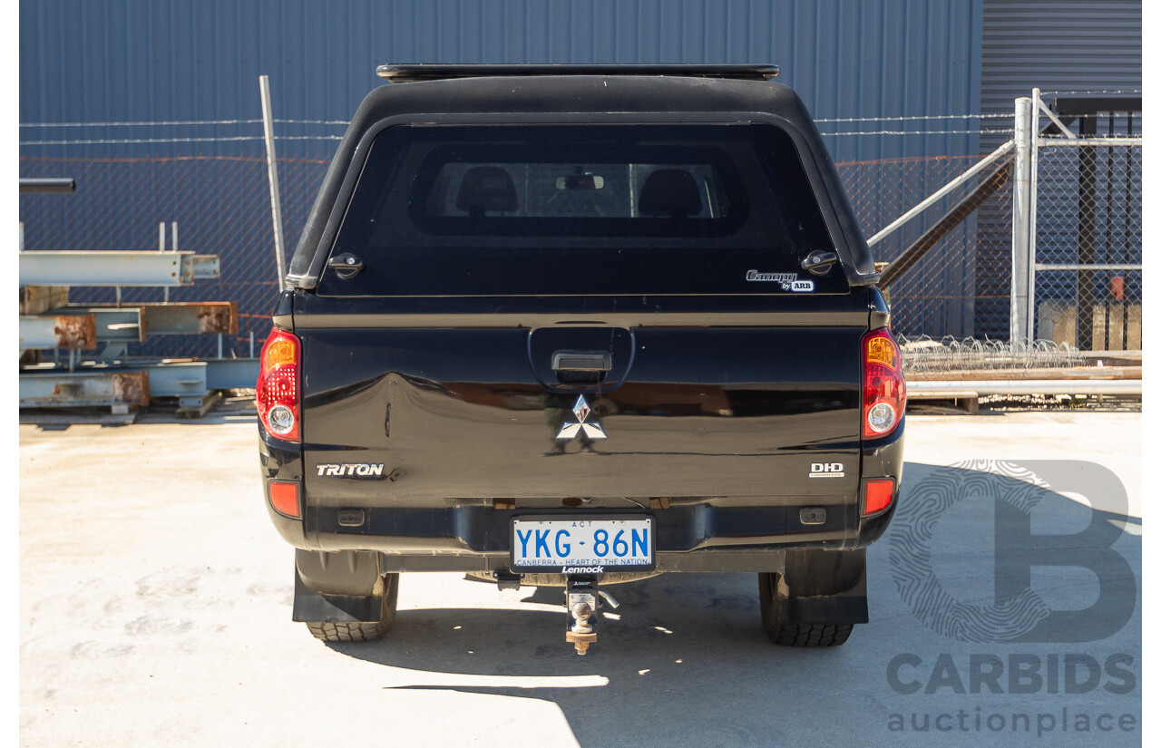 05/2015 Mitsubishi Triton GLX (4x4) MN MY15 Double Cab Utility Black Turbo Diesel 2.5L