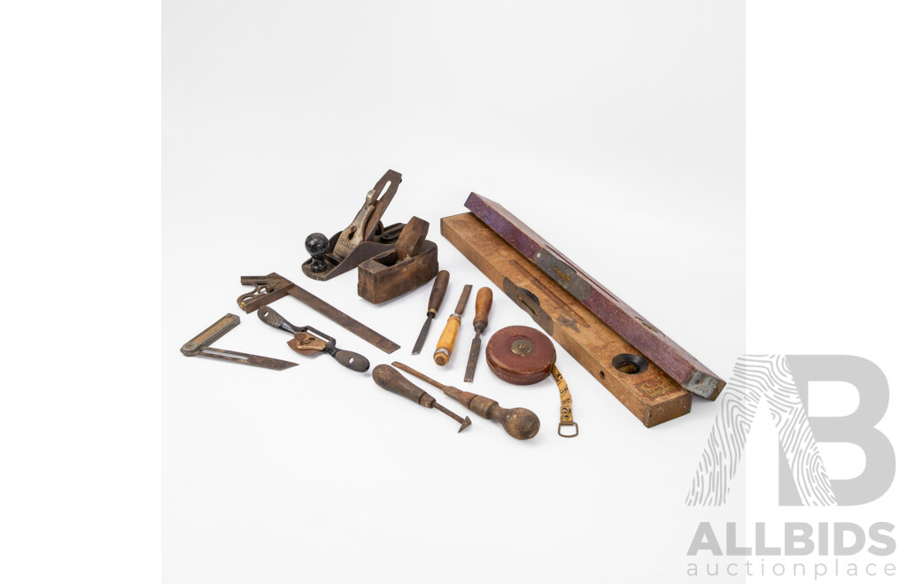 Collection of Vintage Wood Work Tools Including Carter Number Four Hand Plane, Timber Block Plane, Rabone Tape Measure, F.R Low and William Hunt Spirit Levels Lagbrand Square, Sliding Bevel, Spoke Shave, Chisels